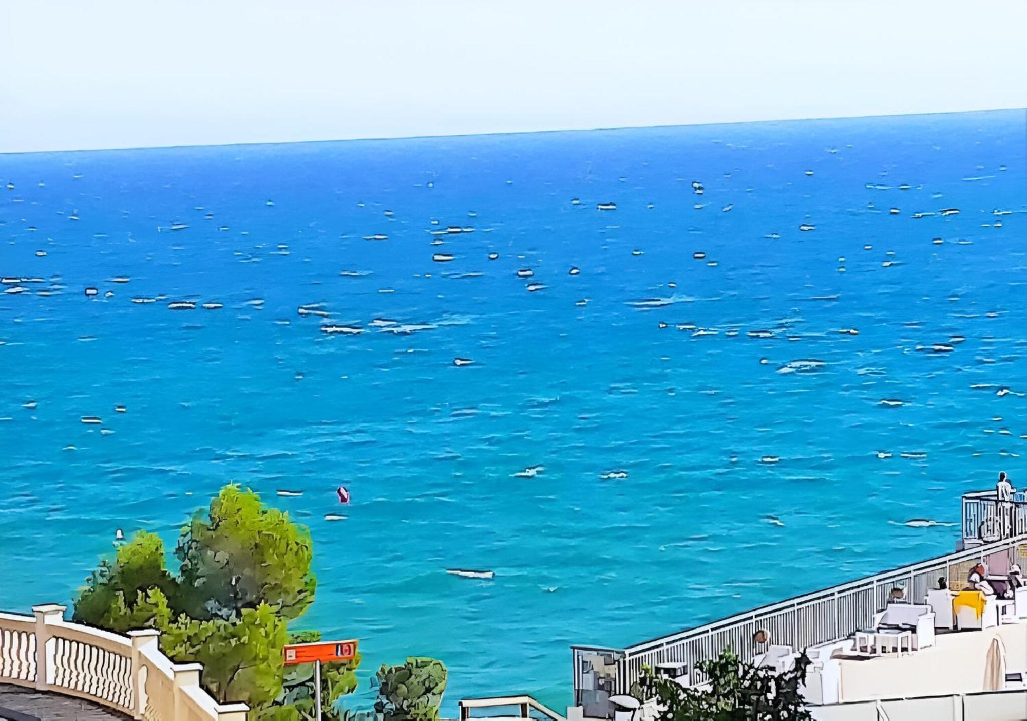 Paradis Beach & Center 萨洛 外观 照片
