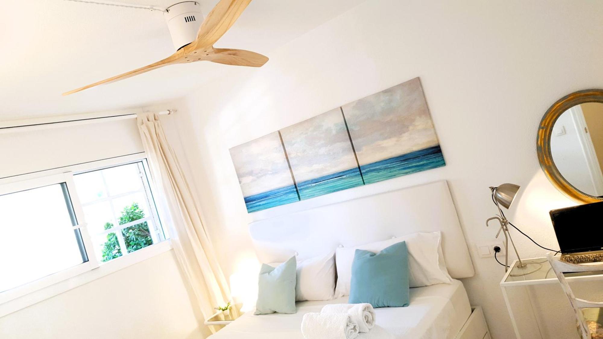 Paradis Beach & Center 萨洛 外观 照片